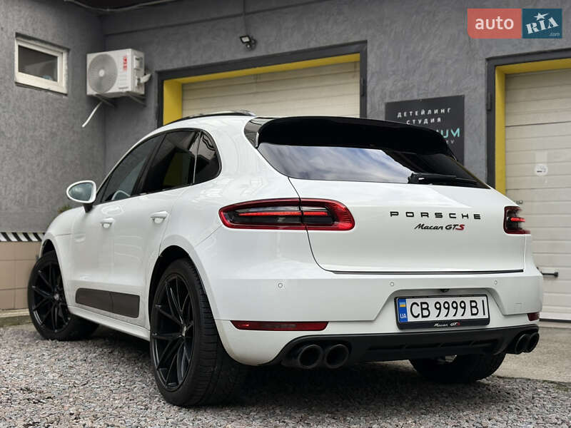 Внедорожник / Кроссовер Porsche Macan 2017 в Киеве