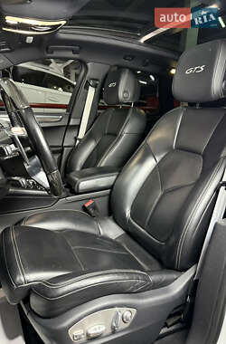 Внедорожник / Кроссовер Porsche Macan 2017 в 
