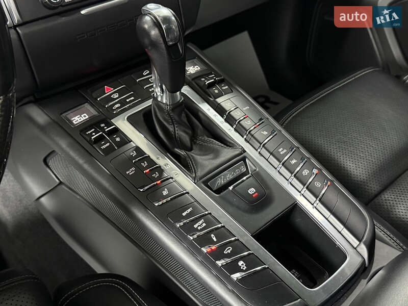 Внедорожник / Кроссовер Porsche Macan 2017 в Одессе фото 32 Внедорожник / Кроссовер Porsche Macan 2017 в Одессе