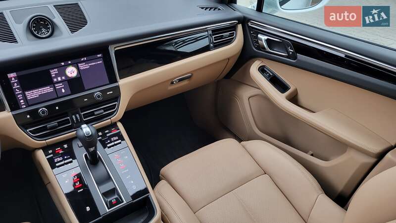 Внедорожник / Кроссовер Porsche Macan 2025 в Хмельницком фото 43 Внедорожник / Кроссовер Porsche Macan 2025 в Хмельницком