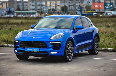 Внедорожник / Кроссовер Porsche Macan 2017 в Киеве