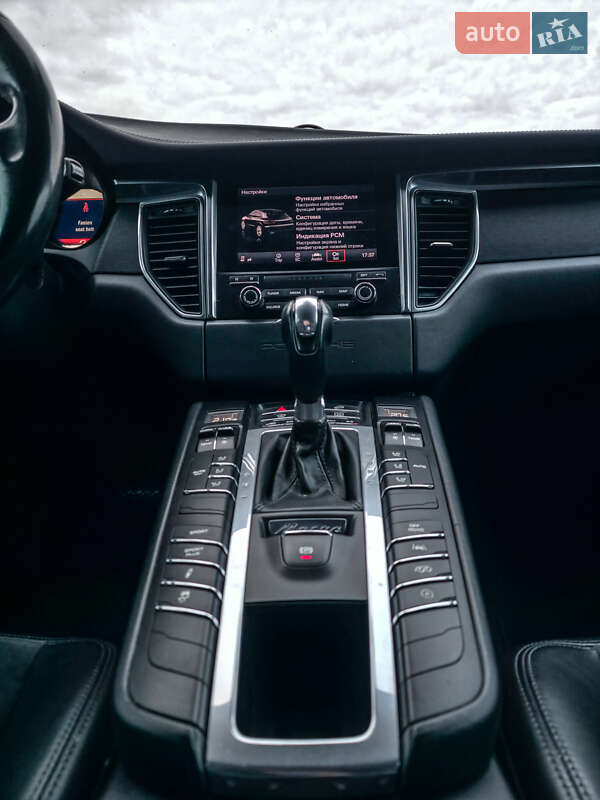 Внедорожник / Кроссовер Porsche Macan 2017 в Киеве фото 36 Внедорожник / Кроссовер Porsche Macan 2017 в Киеве