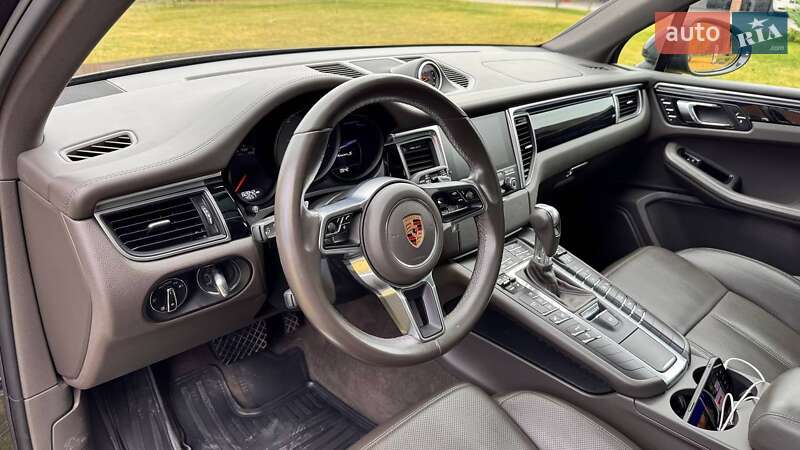 Внедорожник / Кроссовер Porsche Macan 2017 в Днепре фото 17 Внедорожник / Кроссовер Porsche Macan 2017 в Днепре