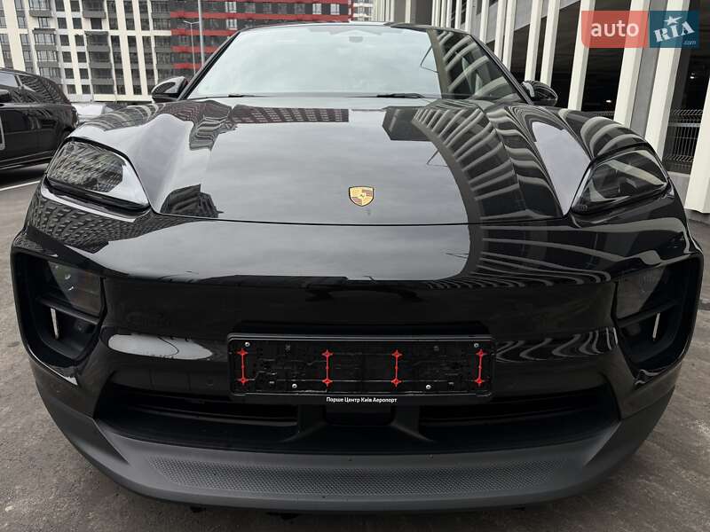 Позашляховик / Кросовер Porsche Macan 2024 в Києві