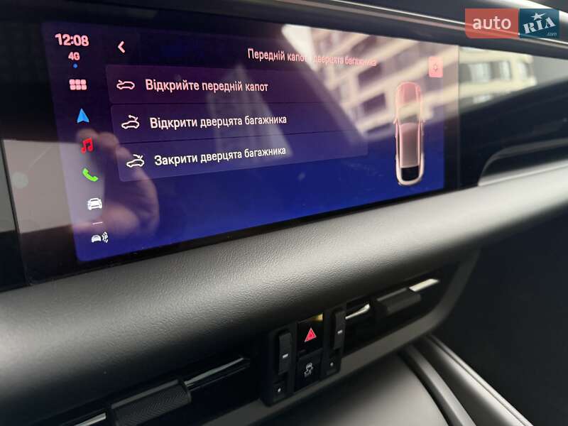 Позашляховик / Кросовер Porsche Macan 2024 в Києві