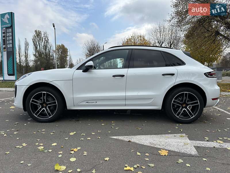 Позашляховик / Кросовер Porsche Macan 2020 в Києві фото 8 Позашляховик / Кросовер Porsche Macan 2020 в Києві