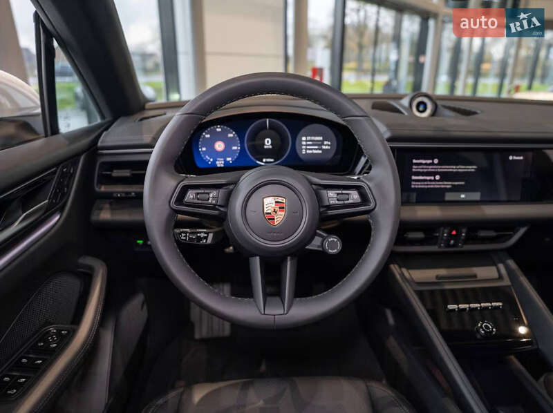 Внедорожник / Кроссовер Porsche Macan 2025 в Киеве