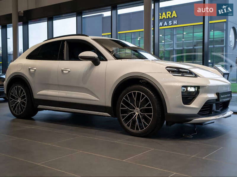 Внедорожник / Кроссовер Porsche Macan 2025 в Киеве