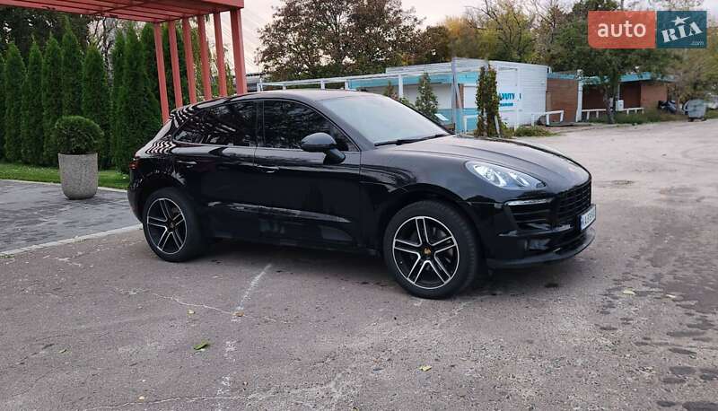 Внедорожник / Кроссовер Porsche Macan 2018 в Киеве фото 6 Внедорожник / Кроссовер Porsche Macan 2018 в Киеве