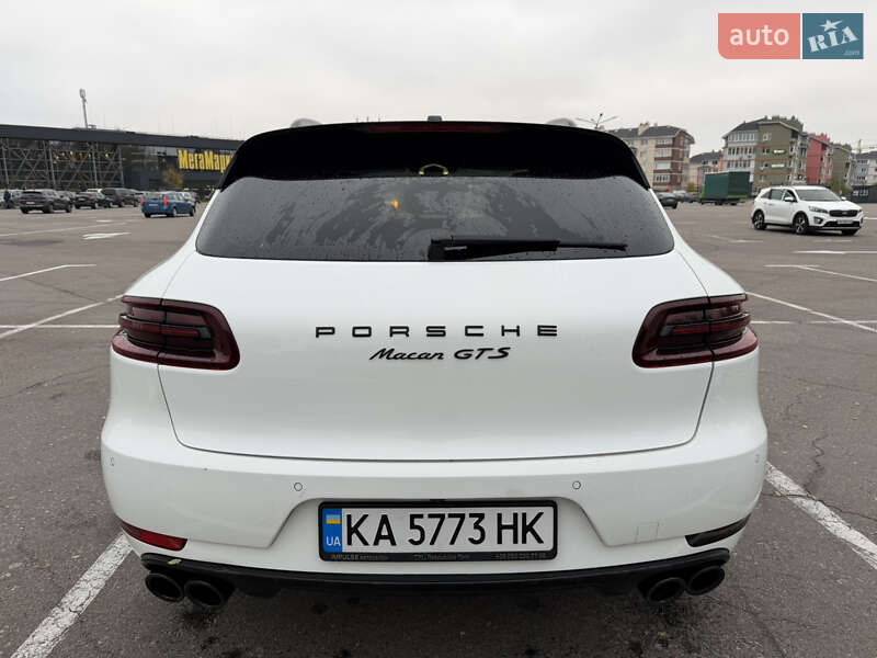 Внедорожник / Кроссовер Porsche Macan 2016 в Киеве