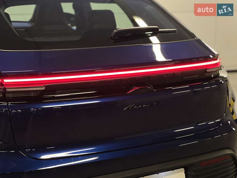 Внедорожник / Кроссовер Porsche Macan 2024 в Киеве фото 15 Внедорожник / Кроссовер Porsche Macan 2024 в Киеве