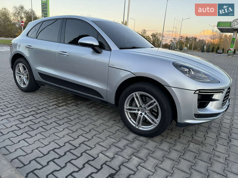 Внедорожник / Кроссовер Porsche Macan 2017 в Днепре фото 4 Внедорожник / Кроссовер Porsche Macan 2017 в Днепре