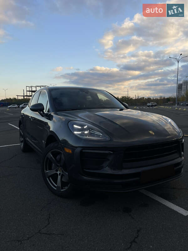 Позашляховик / Кросовер Porsche Macan 2022 в Києві