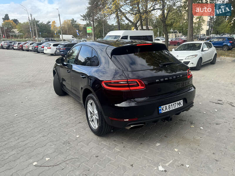 Позашляховик / Кросовер Porsche Macan 2018 в Києві
