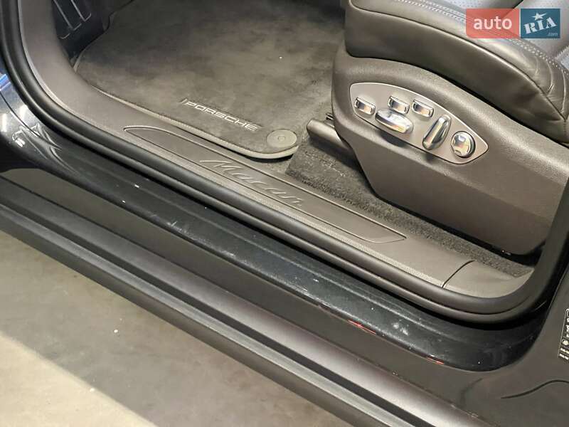 Внедорожник / Кроссовер Porsche Macan 2024 в Киеве