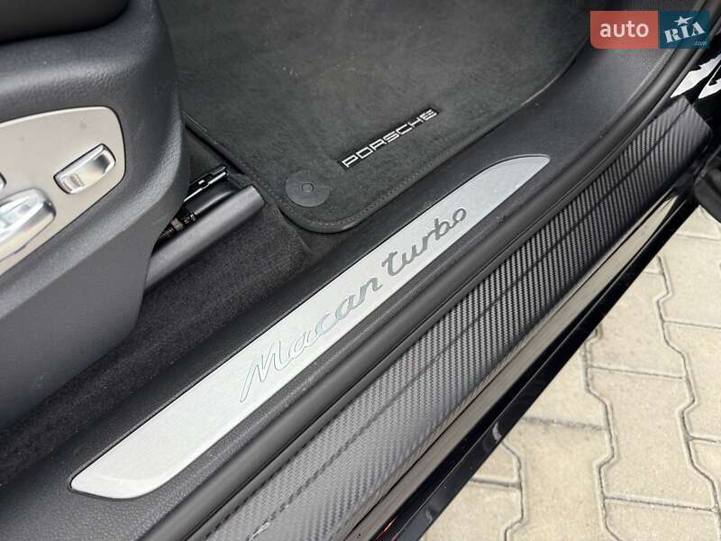 Внедорожник / Кроссовер Porsche Macan 2015 в Днепре