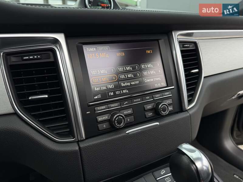 Внедорожник / Кроссовер Porsche Macan 2015 в Днепре