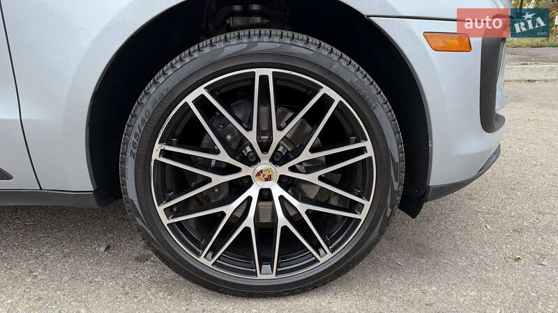 Позашляховик / Кросовер Porsche Macan 2023 в Харкові