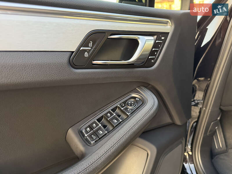 Позашляховик / Кросовер Porsche Macan 2021 в Львові фото 34 Позашляховик / Кросовер Porsche Macan 2021 в Львові