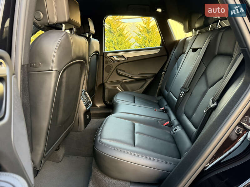 Позашляховик / Кросовер Porsche Macan 2021 в Львові фото 55 Позашляховик / Кросовер Porsche Macan 2021 в Львові