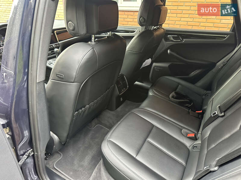 Внедорожник / Кроссовер Porsche Macan 2021 в Киеве фото 13 Внедорожник / Кроссовер Porsche Macan 2021 в Киеве