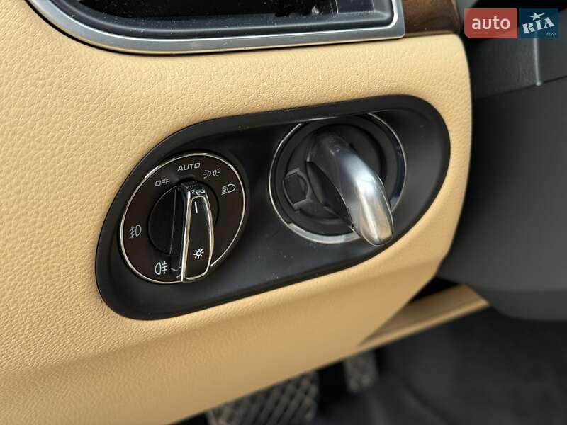 Внедорожник / Кроссовер Porsche Macan 2018 в Жовкве