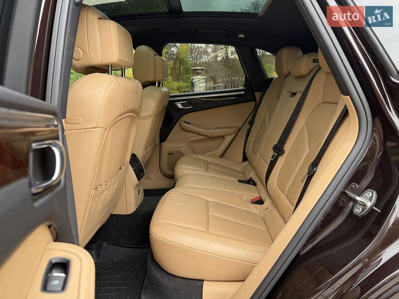 Внедорожник / Кроссовер Porsche Macan 2018 в Жовкве