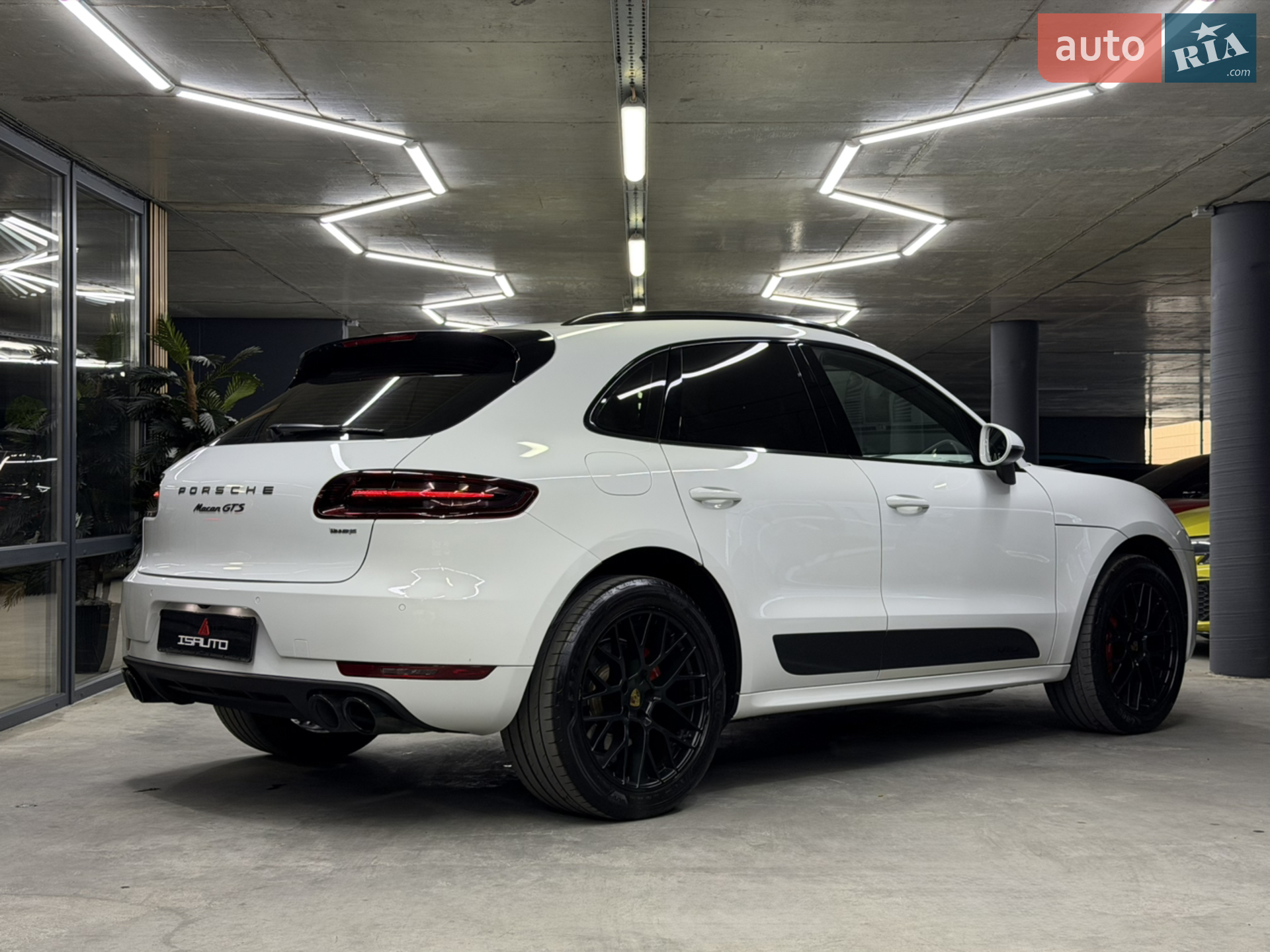 2018 Porsche Macan - мініатюра 15