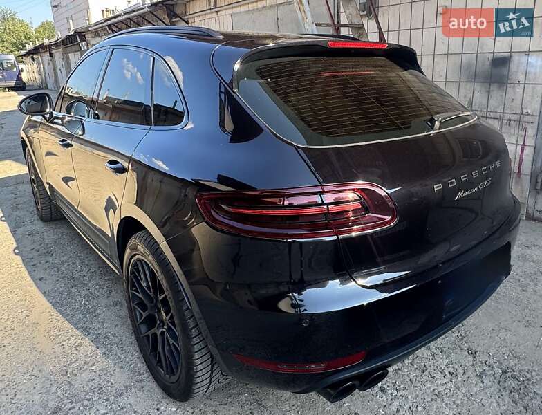 Позашляховик / Кросовер Porsche Macan 2017 в Тернополі