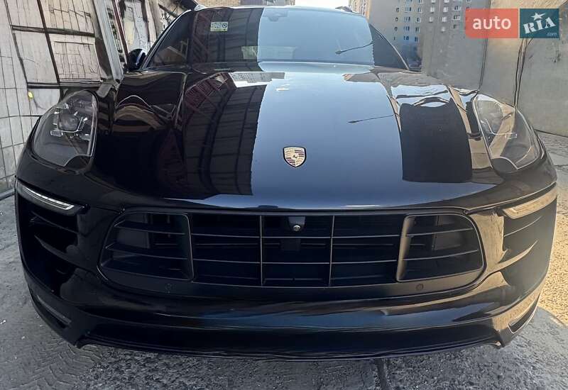 Позашляховик / Кросовер Porsche Macan 2017 в Тернополі