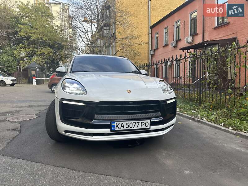 Внедорожник / Кроссовер Porsche Macan 2020 в Киеве
