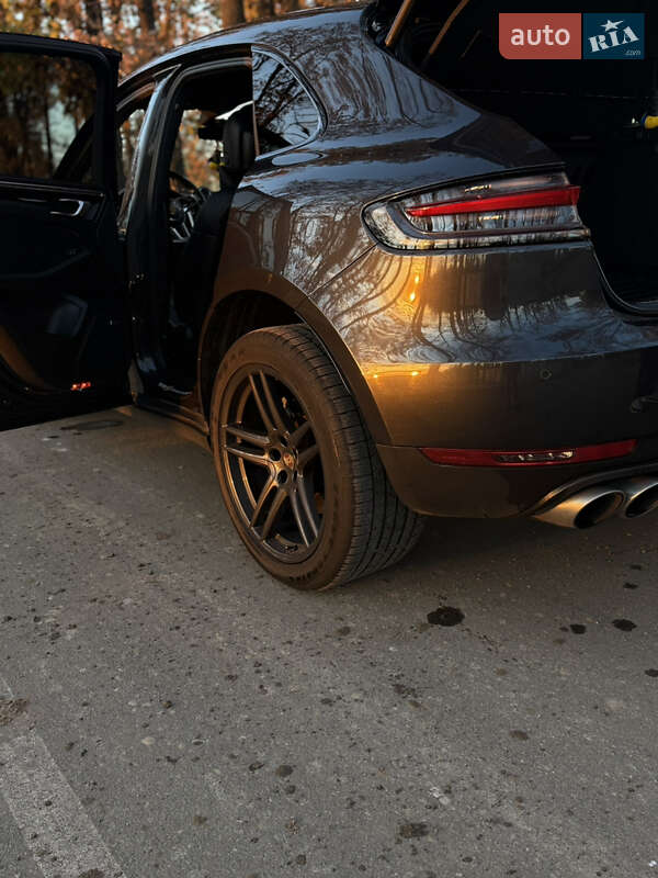 Позашляховик / Кросовер Porsche Macan 2019 в Софіївській Борщагівці