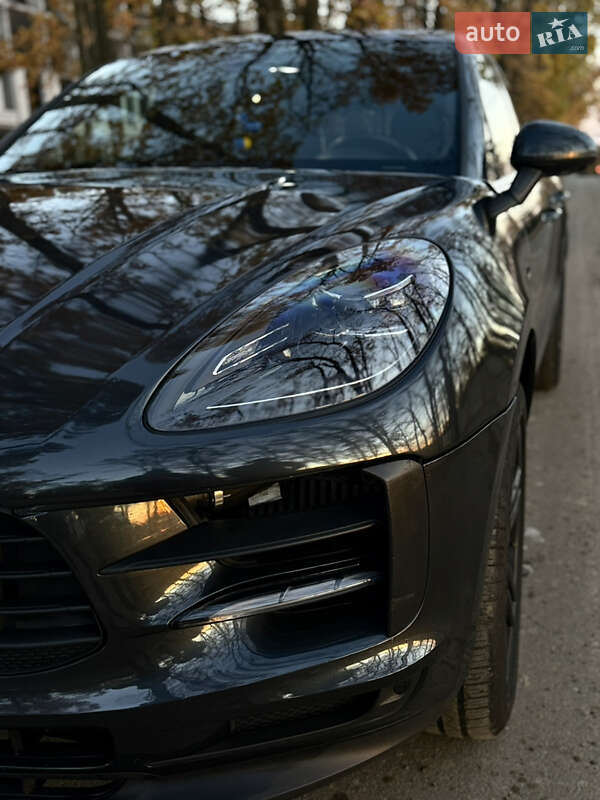 Позашляховик / Кросовер Porsche Macan 2019 в Софіївській Борщагівці