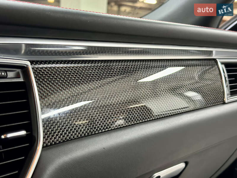 Внедорожник / Кроссовер Porsche Macan 2016 в Киеве фото 72 Внедорожник / Кроссовер Porsche Macan 2016 в Киеве