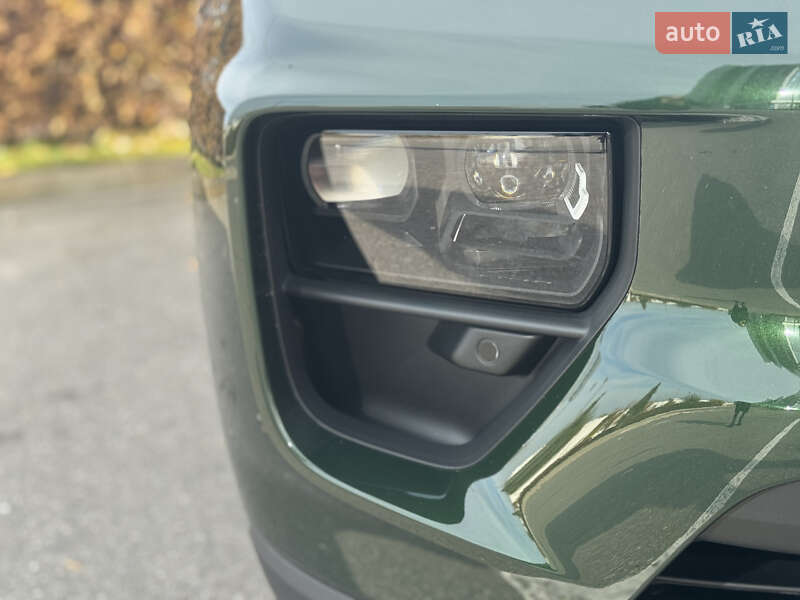 Позашляховик / Кросовер Porsche Macan 2024 в Києві