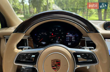 Позашляховик / Кросовер Porsche Macan 2016 в Черкасах