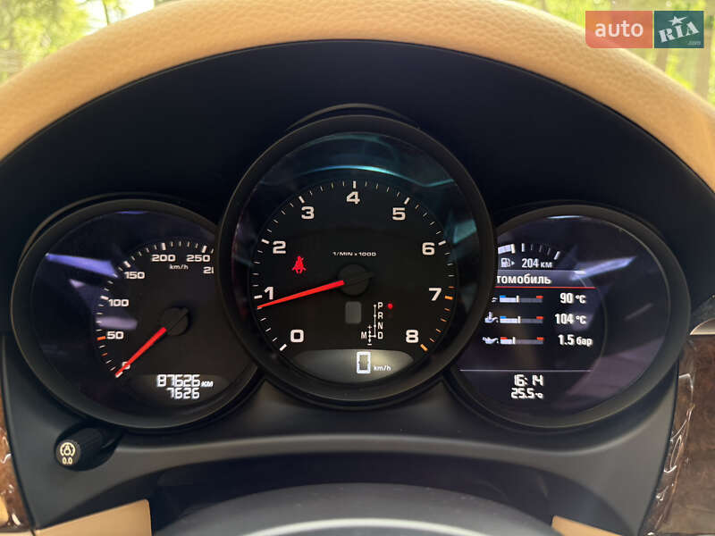 Внедорожник / Кроссовер Porsche Macan 2016 в Черкассах