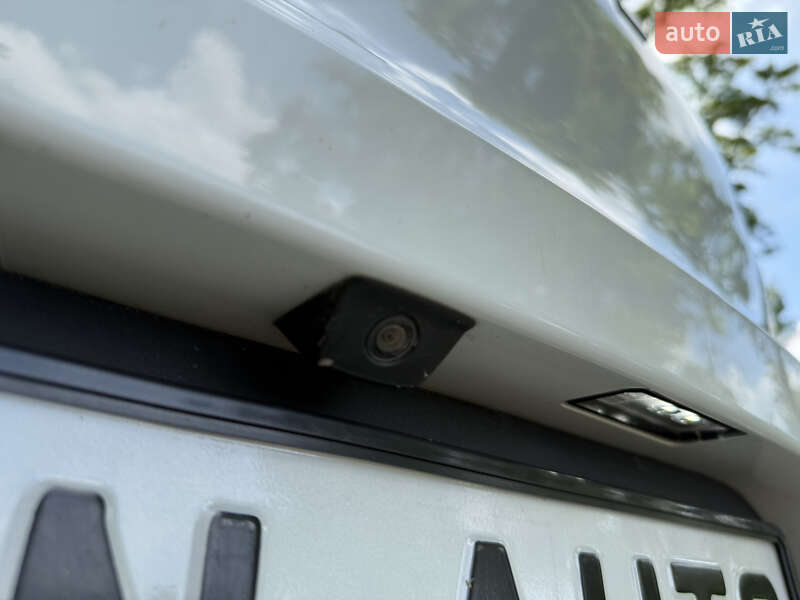 Внедорожник / Кроссовер Porsche Macan 2016 в Черкассах