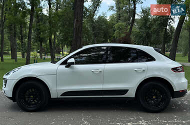 Позашляховик / Кросовер Porsche Macan 2016 в Черкасах