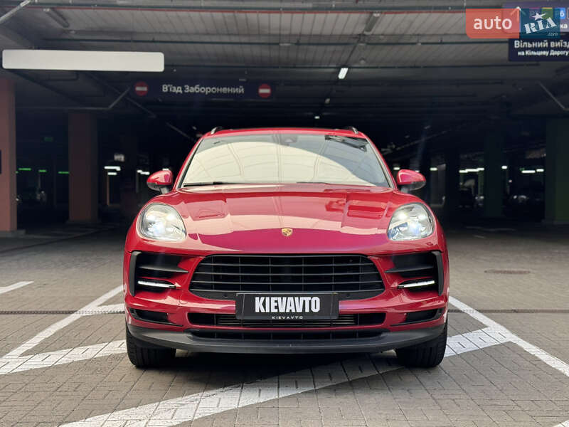 Внедорожник / Кроссовер Porsche Macan 2017 в Киеве фото 3 Внедорожник / Кроссовер Porsche Macan 2017 в Киеве