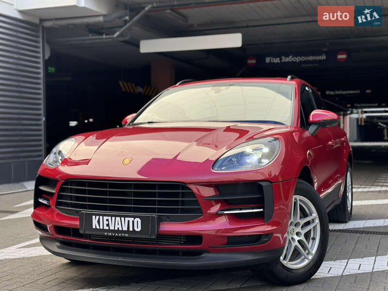 Внедорожник / Кроссовер Porsche Macan 2017 в Киеве фото 2 Внедорожник / Кроссовер Porsche Macan 2017 в Киеве