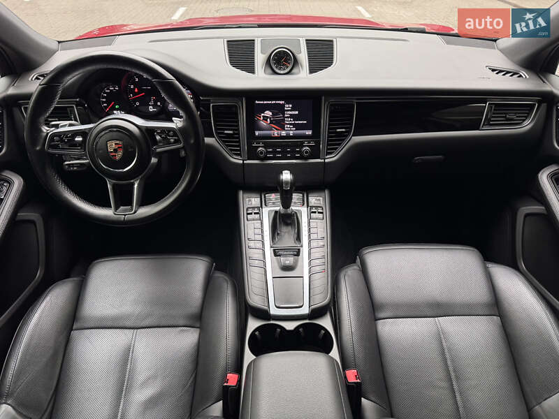 Внедорожник / Кроссовер Porsche Macan 2017 в Киеве фото 18 Внедорожник / Кроссовер Porsche Macan 2017 в Киеве