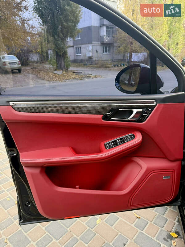 Позашляховик / Кросовер Porsche Macan 2014 в Новомосковську фото 13 Позашляховик / Кросовер Porsche Macan 2014 в Новомосковську