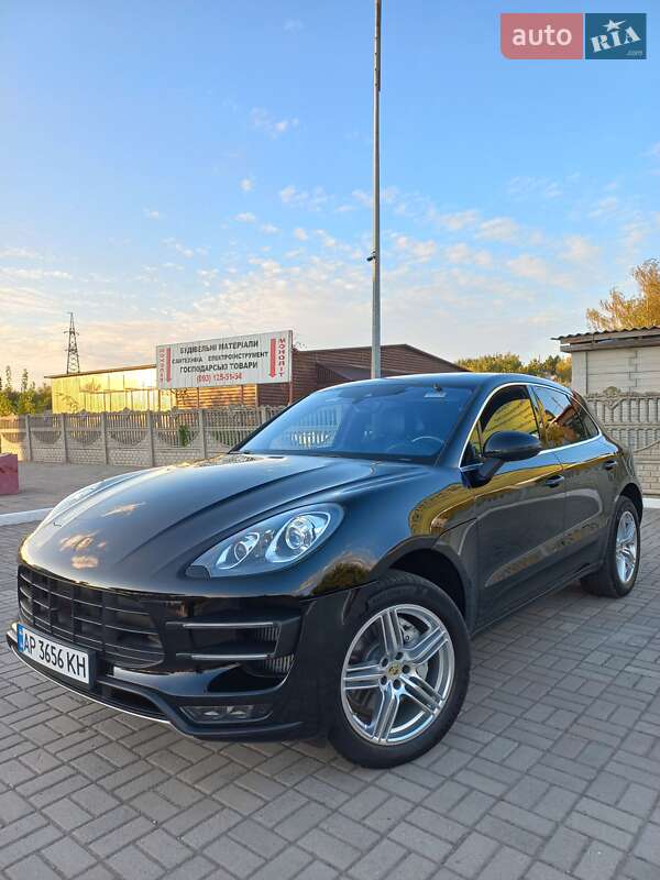 Внедорожник / Кроссовер Porsche Macan 2014 в Запорожье