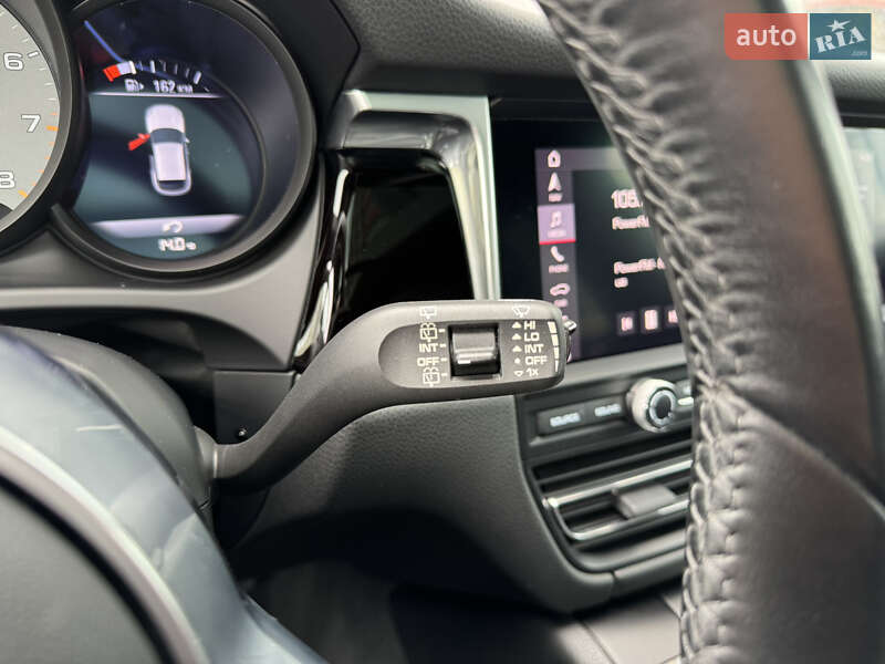 Позашляховик / Кросовер Porsche Macan 2019 в Харкові