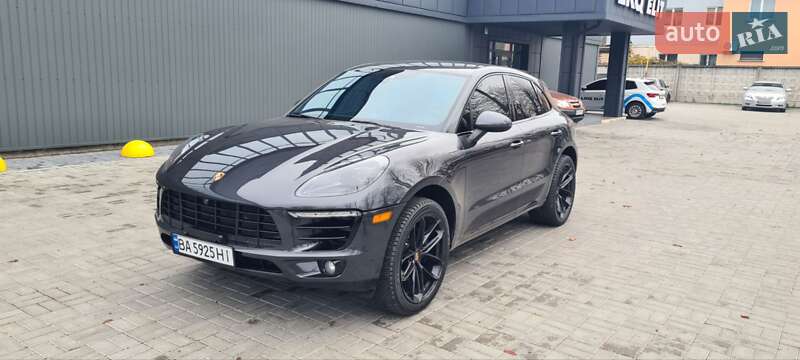 Позашляховик / Кросовер Porsche Macan 2016 в Кропивницькому