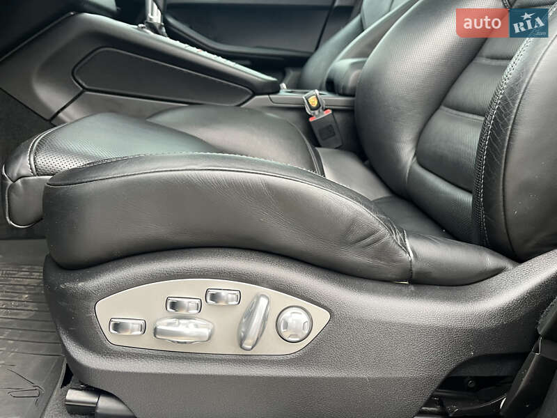 Позашляховик / Кросовер Porsche Macan 2017 в Львові