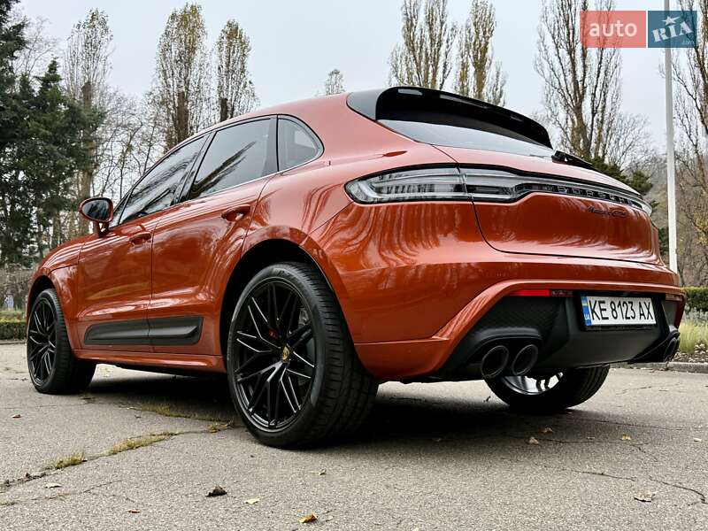 Позашляховик / Кросовер Porsche Macan 2022 в Києві