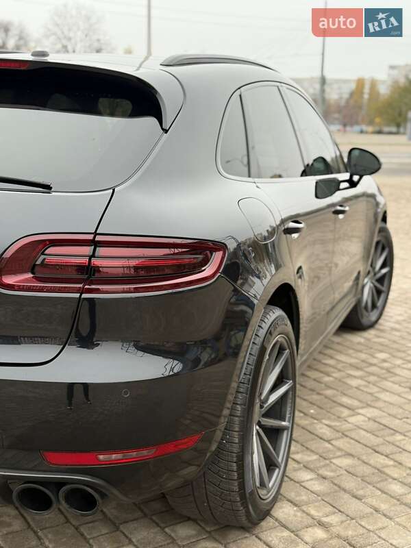 Внедорожник / Кроссовер Porsche Macan 2017 в Харькове