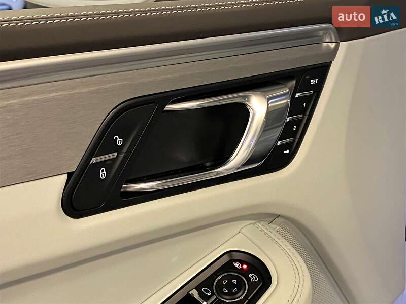 Внедорожник / Кроссовер Porsche Macan 2017 в Киеве фото 32 Внедорожник / Кроссовер Porsche Macan 2017 в Киеве